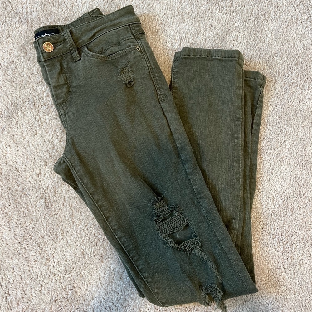 BEBE Women’s Green “Heartbreaker Skinny” Jeans‎ Size 25